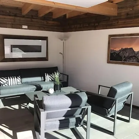 Alpenblick De Luxe Daire *