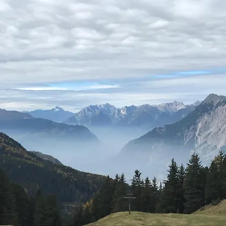 Alpenblick De Luxe בית נופש אוץ